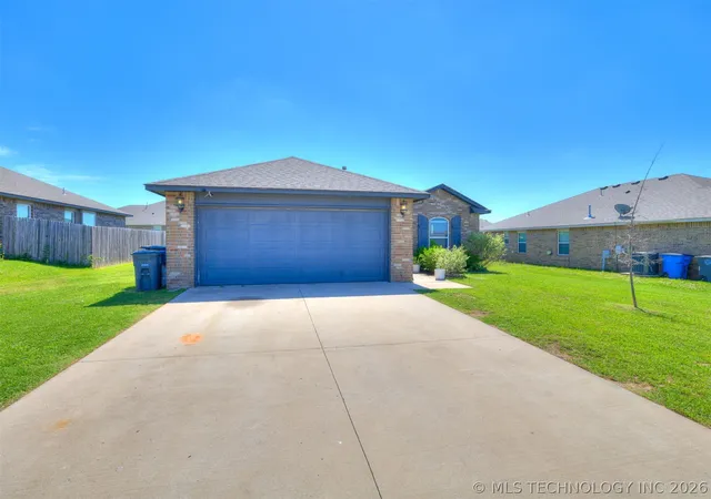 Photo 1 of Single family home for sale at 3931 S 149th Eastavenue, Tulsa, OK 74134 | MLS# 2620713 | Listing updated on 2026-06-19
