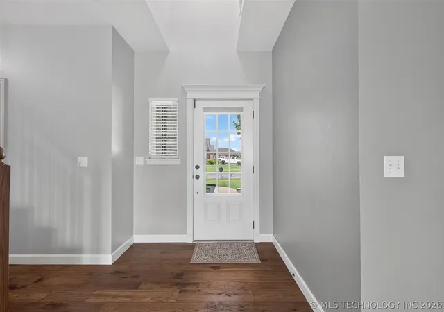 Photo 4 of Sale Pending at 4807 S 187th Eastavenue, Tulsa, OK 74134 | MLS# 2620646 | Listing updated on 2026-09-01