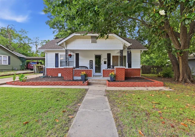 Homes for sale in Ada, OK | 1127 S Cherry St, Ada, OK 74820 | MLS# 2620747