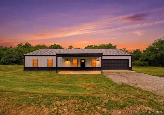 Homes for sale in Mannford, OK | 35761 W 101st St S, Mannford, OK 74044 | MLS# 2620778