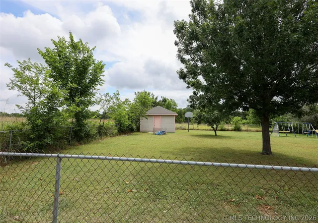 Homes for sale in Wilson, OK | 232 Applegate St, Wilson, OK 73463 | MLS# 2620596