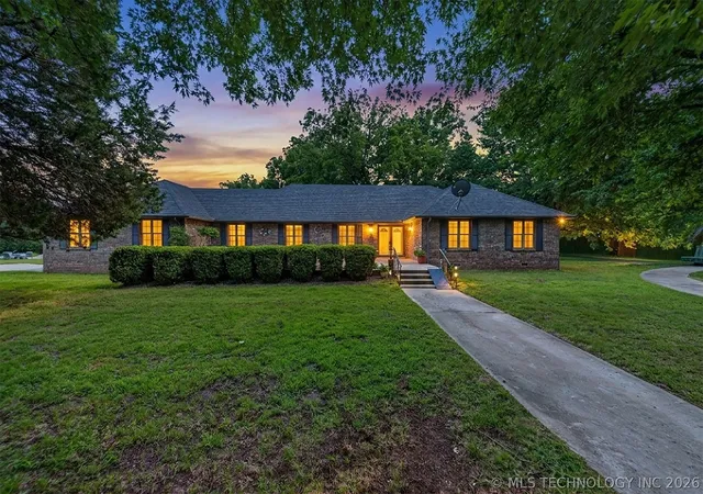 Photo 4 of Single family home for sale at 5321 Fern Mountain Rd, Muskogee, OK 74401 | MLS# 2620537 | Listing updated on 2026-07-30