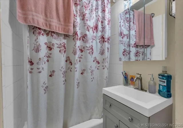 Photo 3 of Single family home for sale at 1946 N Norwood St, Tulsa, OK 74115 | MLS# 2620833 | Listing updated on 2026-07-11