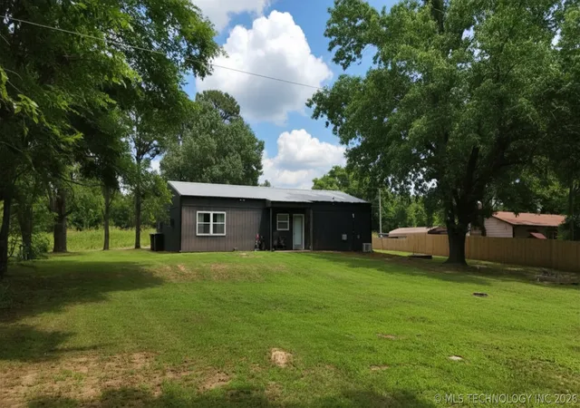 2nd image of 120880 S 4180 Rd, Eufaula, OK 74432 | MLS# 2620839