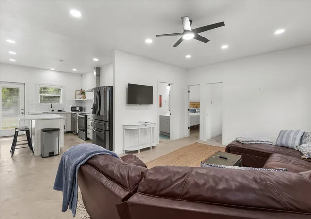 Photo 4 of Single family home for sale at 120880 S 4180 Road, Eufaula, OK 74432 | MLS# 2620839 | Listing updated on 2026-08-27