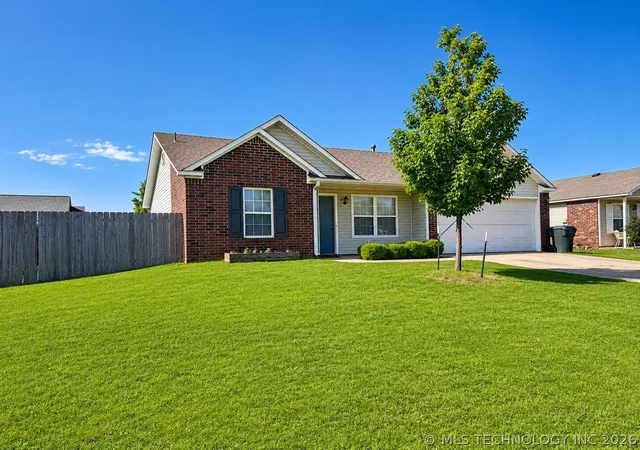 Homes for sale in Claremore, OK | 1109 W 24th St N, Claremore, OK 74017 | MLS# 2620618