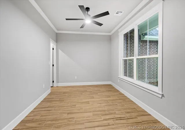 5th image of 31820 E Two Socks Dr, Broken Arrow, OK 74014 | MLS# 2620759