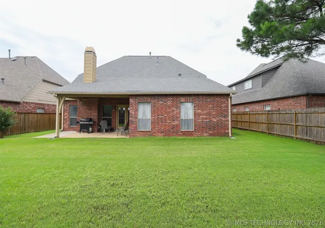 Homes for sale in Bixby, OK | 11985 S 91st East Ave, Bixby, OK 74008 | MLS# 2617283