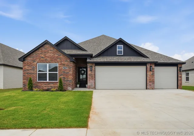 1st image of 27765 E 109th Pl S, Coweta, OK 74429 | MLS# 2620511