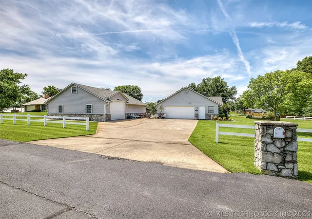 Photo 3 of Single family home for sale at 36 Meadowlark, Eufaula, OK 74432 | MLS# 2620859 | Listing updated on 2026-08-20