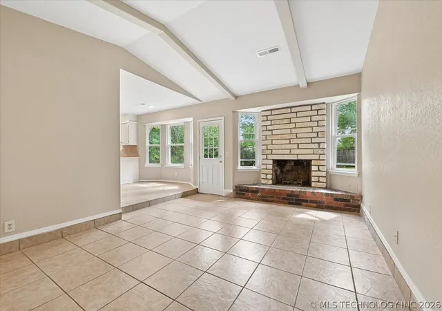 Homes for sale in Broken Arrow, OK | 1661 S Poplar Ave, Broken Arrow, OK 74012 | MLS# 2620879
