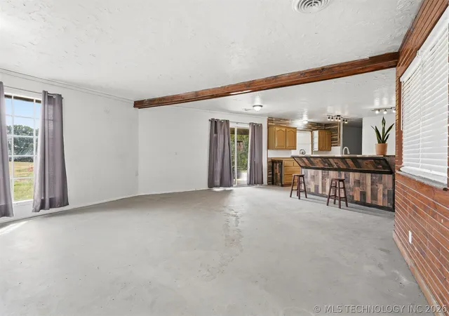 3rd image of 33247 Brushy Mound Ln, Marietta, OK 73463 | MLS# 2620884