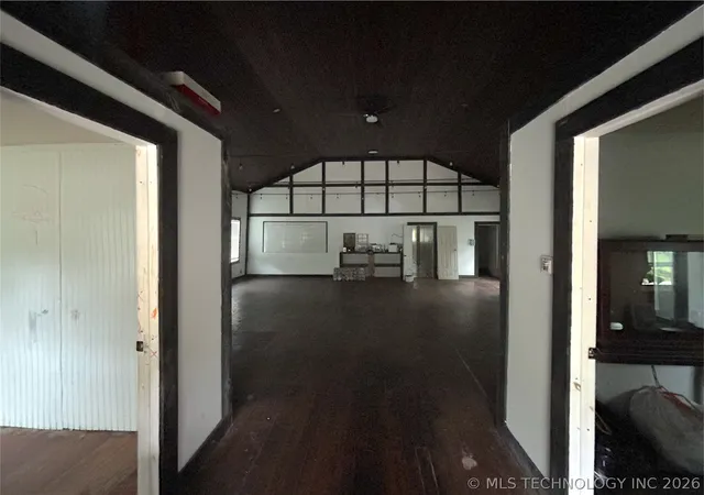 4th image of 548 S Hickory St, Nowata, OK 74048 | MLS# 2620893
