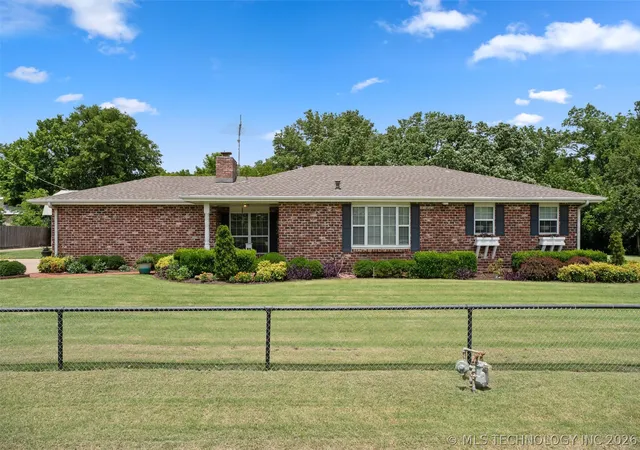 Homes for sale in Ochelata, OK | 395410 W 2400 Rd, Ochelata, OK 74051 | MLS# 2620904