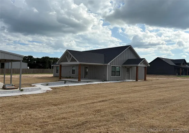 Homes for sale in Kingston, OK | 11913 Sandy Acres Trl, Kingston, OK 73439 | MLS# 2620916