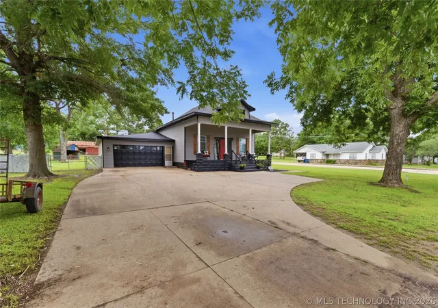 2nd image of 529 E Fillmore Ave, Mc Alester, OK 74501 | MLS# 2620269