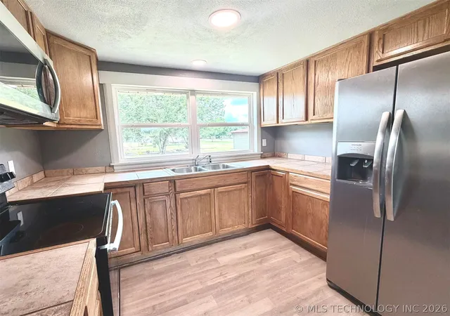 image of 111 Amber, Davis, OK 73030 | MLS# 2620890