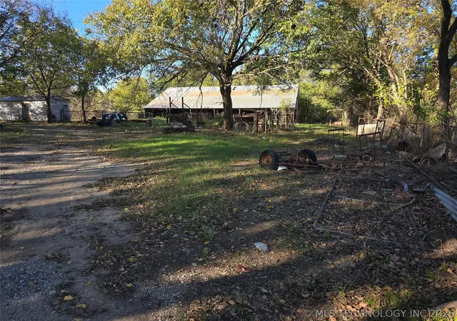 4th image of 350800 Ok-18 Hwy, Ralston, OK 74650 | MLS# 2620925