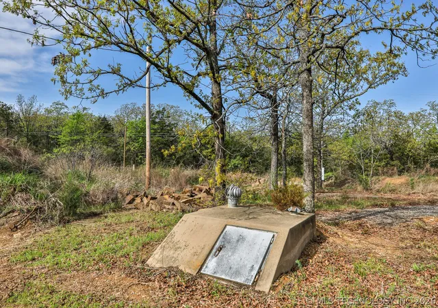 Photo 2 of Land for sale at 849 Dozer Rd, Eufaula, OK 74432 | MLS# 2620958 | Listing updated on 2026-09-17
