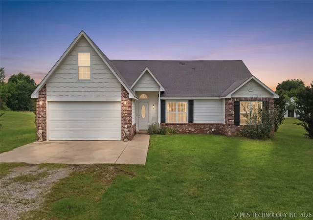 Homes for sale in Mounds, OK | 2501 E 171st St S, Mounds, OK 74047 | MLS# 2620966