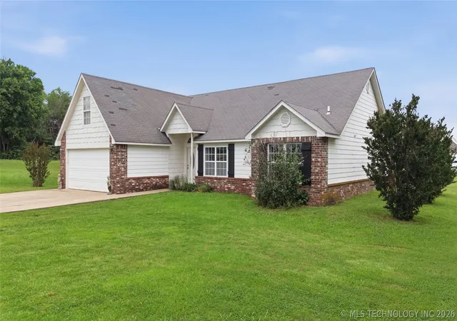 Homes for sale in Mounds, OK | 2501 E 171St St S, Mounds, OK 74047 | MLS# 2620966