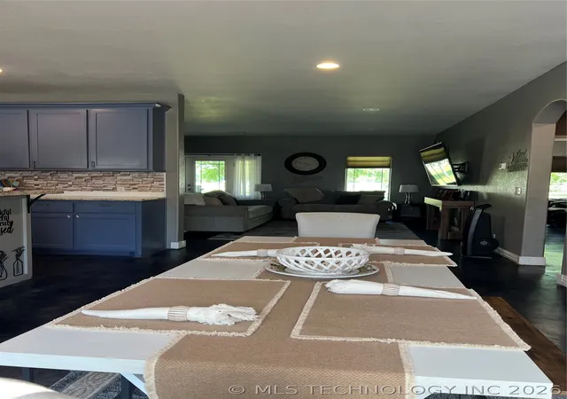 Photo 3 of Single family home for sale at 1091 North 4285, Hugo, OK 74743 | MLS# 2620923 | Listing updated on 2026-08-20