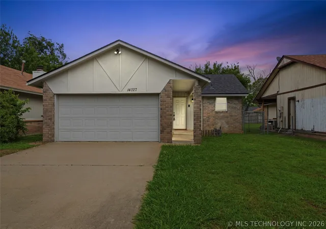Homes for sale in Glenpool, OK | 14027 S Hickory Pl, Glenpool, OK 74033 | MLS# 2619390
