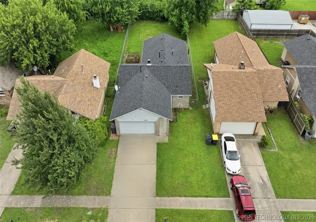 Homes for sale in Glenpool, OK | 14027 S Hickory Pl, Glenpool, OK 74033 | MLS# 2619390