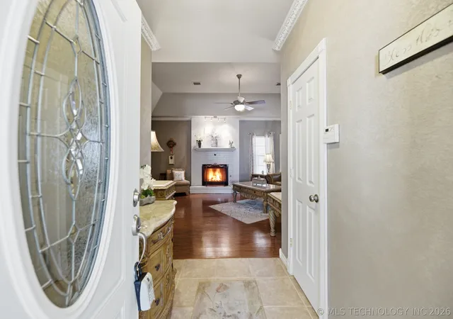 Photo 3 of Sale Pending at 1085 E 138th Street, Glenpool, OK 74033 | MLS# 2621003 | Listing updated on 2026-08-27