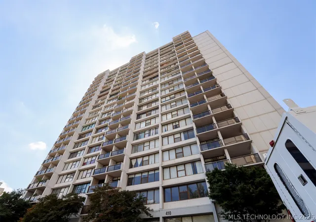 5th image of 410 W 7Th St #1729, Tulsa, OK 74119 | MLS# 2620988