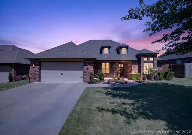 Homes for sale in Glenpool, OK | 14713 S Justin St, Glenpool, OK 74033 | MLS# 2620943