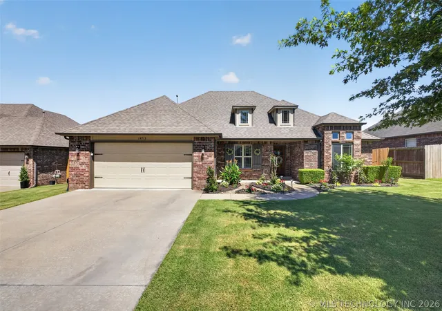 Homes for sale in Glenpool, OK | 14713 S Justin St, Glenpool, OK 74033 | MLS# 2620943