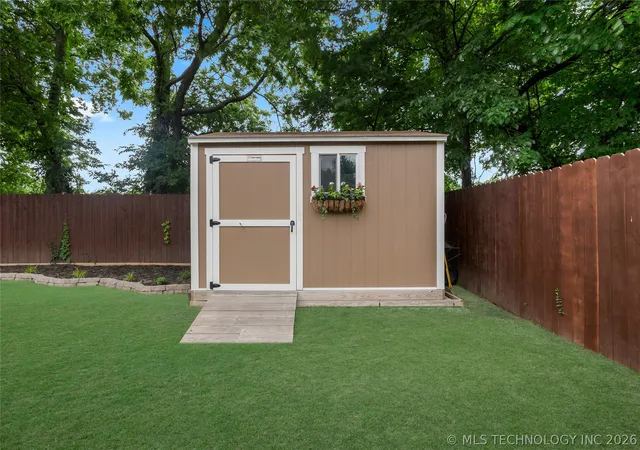 Homes for sale in Glenpool, OK | 830 W 145th St S, Glenpool, OK 74033 | MLS# 2619771