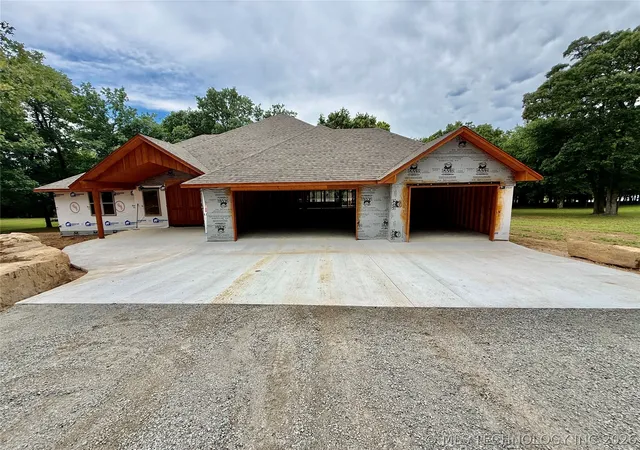 1st image of 418210 E 1200, Eufaula, OK 74432 | MLS# 2621078