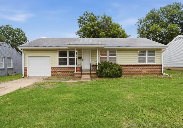 Homes for sale in Sapulpa, OK | 1917 S Scott St, Sapulpa, OK 74066 | MLS# 2621070