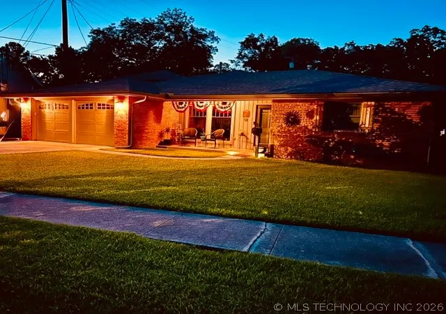 1st image of 405 3rd Ave Sw, Ardmore, OK 73401 | MLS# 2621048