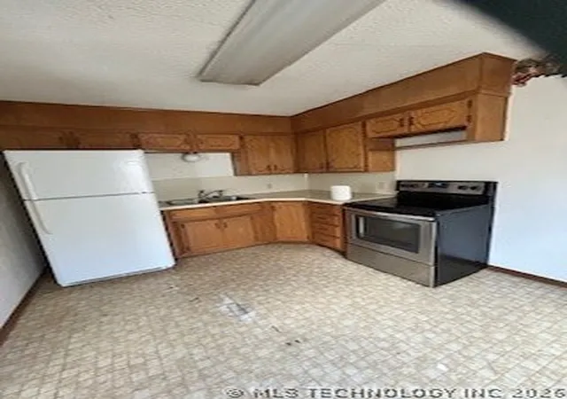 4th image of 1428 Healdton Blvd, Ardmore, OK 73401 | MLS# 2621157