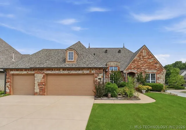 Photo 1 of Sale Pending at 327 E 123rd Court S, Jenks, OK 74037 | MLS# 2620579 | Listing updated on 2026-08-20