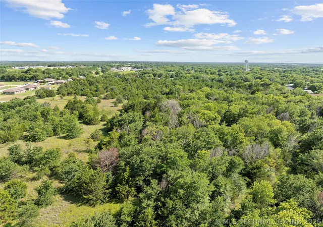 Homes for sale in Lone Grove, OK | 0 Evergreen St, Lone Grove, OK 73443 | MLS# 2621174