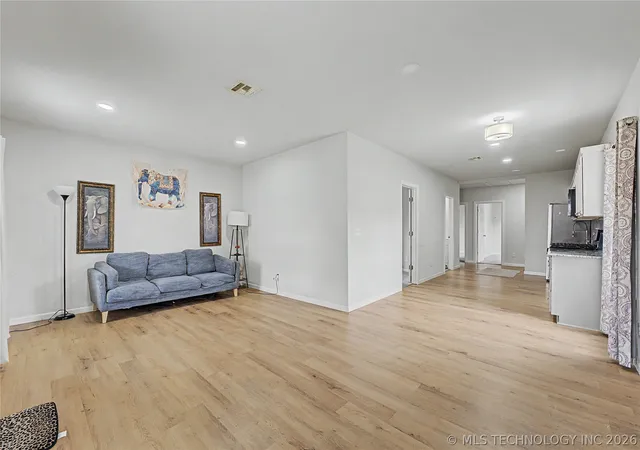 Photo 2 of Single family home for sale at 510 S 39th West Ave, Tulsa, OK 74127 | MLS# 2621167 | Listing updated on 2026-07-17