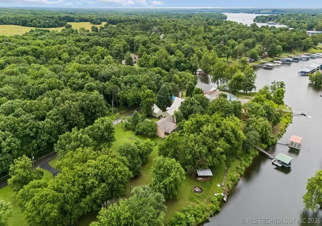 Homes for sale in Ketchum, OK | 425 S Boston Ave, Ketchum, OK 74349 | MLS# 2621225