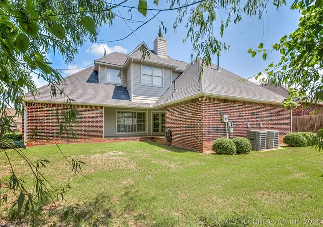 Homes for sale in Sand Springs, OK | 614 W 37th Pl, Sand Springs, OK 74063 | MLS# 2621265