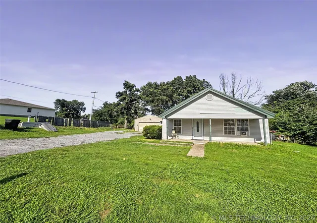 Photo 1 of Single family home for sale at 202 National Blvd, Fort Gibson, OK 74434 | MLS# 2621285 | Listing updated on 2026-08-20