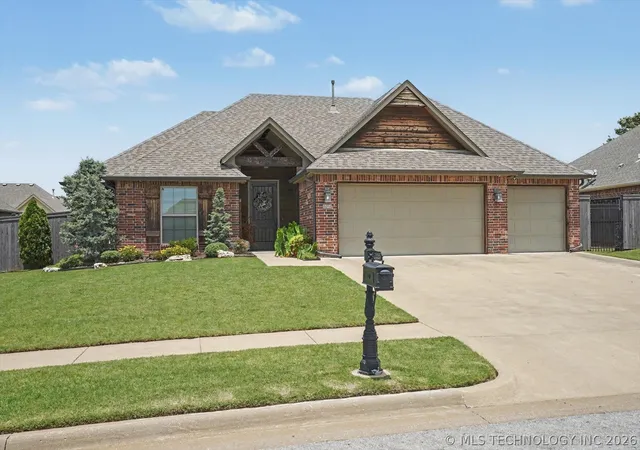 2nd image of 1225 E 134th St, Glenpool, OK 74033 | MLS# 2620969
