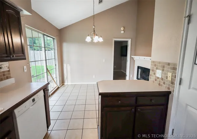 Homes for sale in Skiatook, OK | 1115 W Beech St, Skiatook, OK 74070 | MLS# 2621287