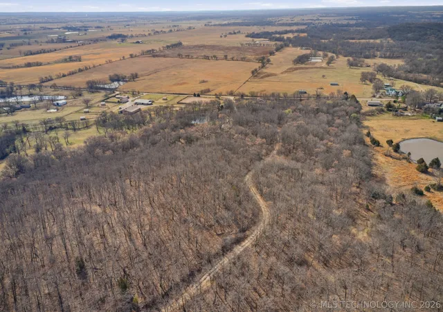 Homes for sale in Mounds, OK | 1234 Carter Rd, Mounds, OK 74047 | MLS# 2620854