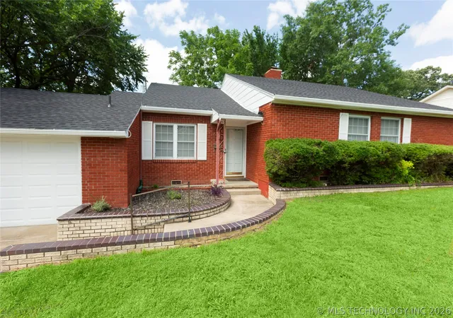 Homes for sale in Mc Alester, OK | 1507 E Seminole Ave, Mc Alester, OK 74501 | MLS# 2621393