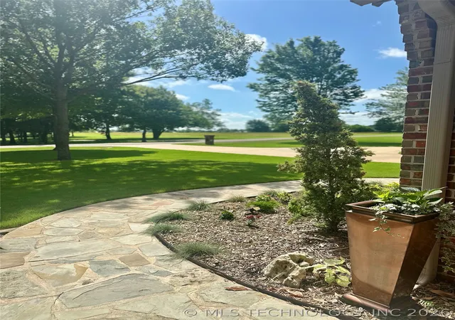 Photo 5 of Single family home for sale at 505 N 57th Street W, Muskogee, OK 74401 | MLS# 2621448 | Listing updated on 2026-07-27