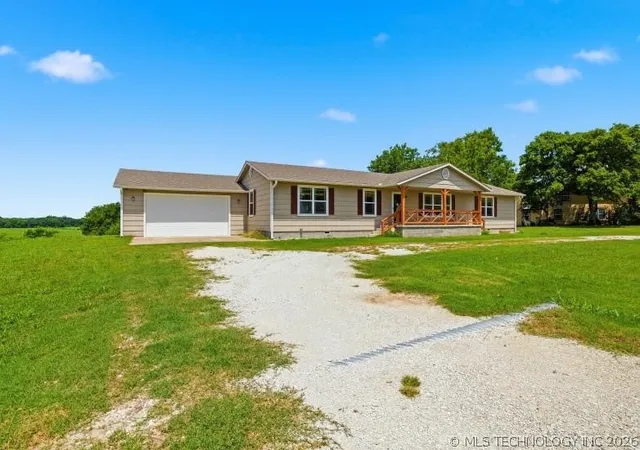 Homes for sale in Ada, OK | 11780 County Road 1560, Ada, OK 74820 | MLS# 2621449