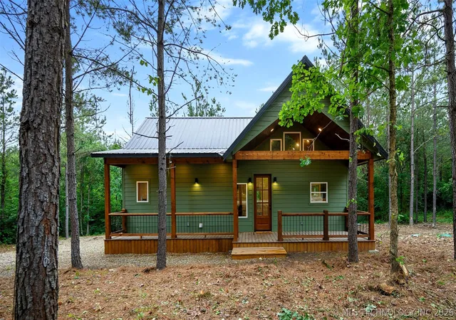 2nd image of 32 Cedar Tree Trl, Broken Bow, OK 74728 | MLS# 2621456